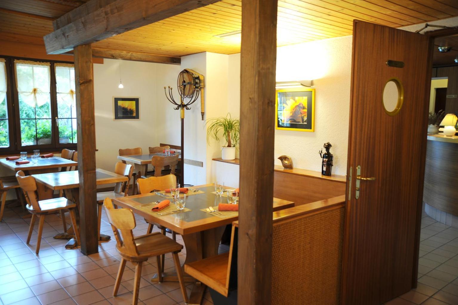 Auberge Du Prevoux Ле-Локль Экстерьер фото